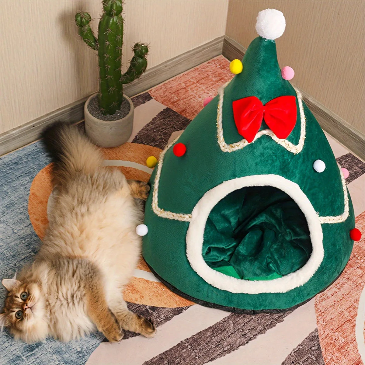 Christmas Tree Beds for Cats and Dogs